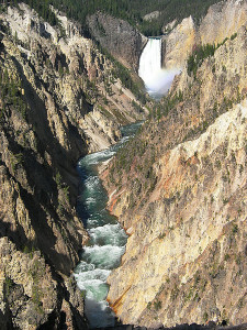 450px-Grand_Canyon_of_the_Yellowstone-Wyoming-USA